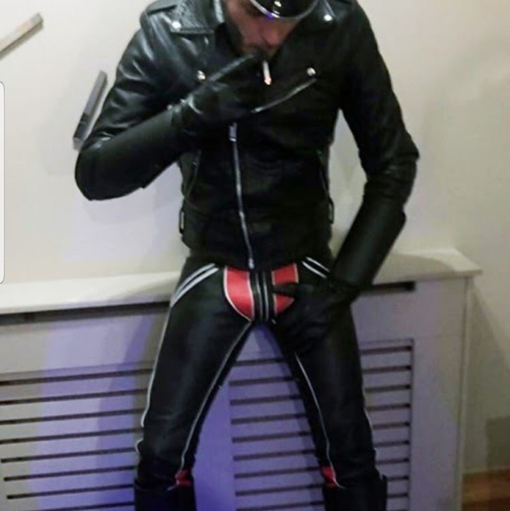 Meet your Posher, Joel